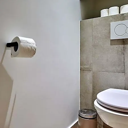 Degas Rdc Hotel